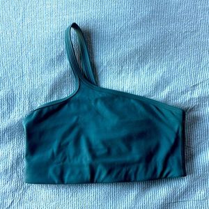 Girlfriend Collective Asymmetrical Sports Bra in Moss — NEVER BEEN WORN!!